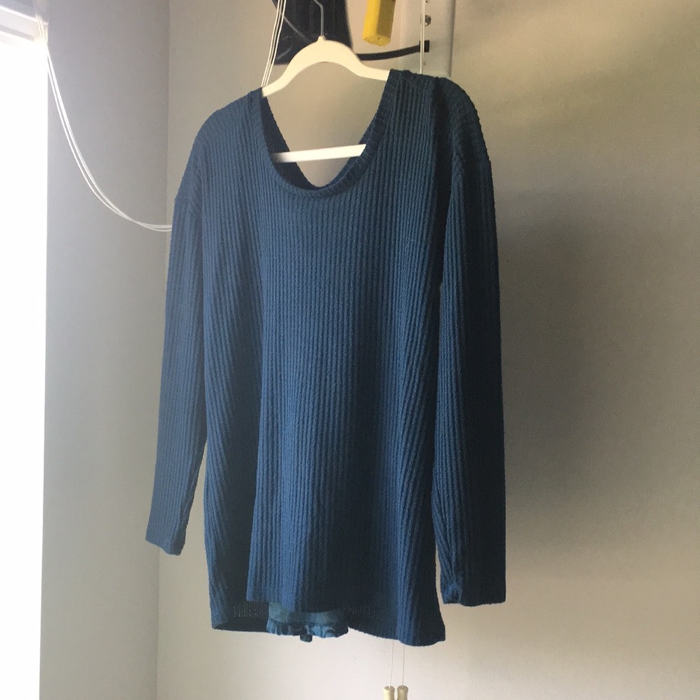 Long sleeve sweater